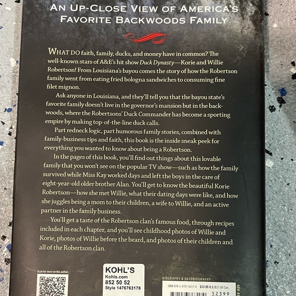 Duck Dynasty Book - Picture 2 of 2